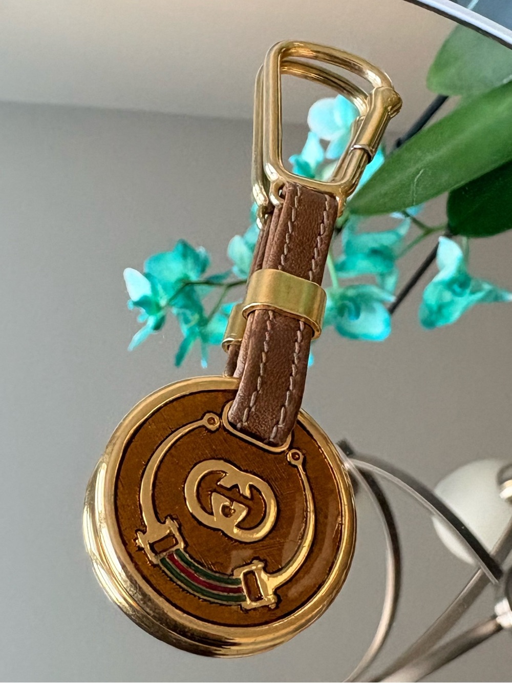 Vintage Gucci interlocking GG medallion keychain